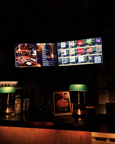 HELLY Craft Bar - อำเภอธัญบุรี