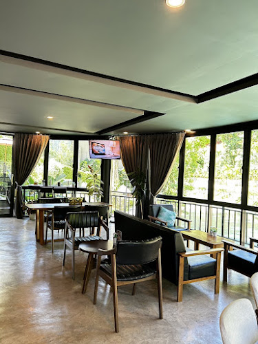 Comentarii opinii despre Pumeria Glamping Foresta