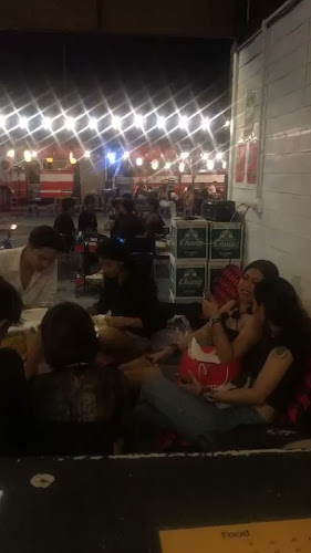 Opinii despre HEE BAR บาร์ลับสงขลา în อำเภอเมืองสงขลา - การบริการอาหารและที่พัก