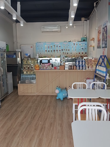 Thai-Denmark MILK LAND Bang Bua Thong - อำเภอบางบัวทอง