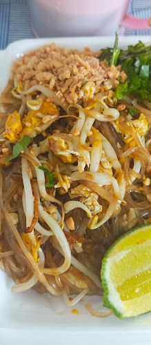 Comentarii opinii despre ก๋วยเตี๋ยวเรือตาลอยสุโขทัย