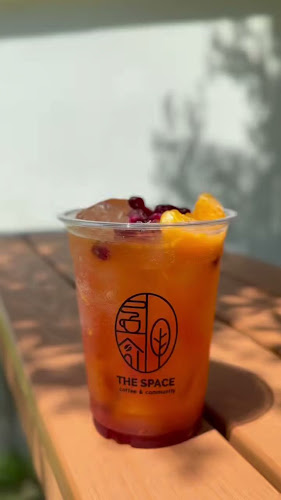 Opinii despre THE SPACE COFFEE & COMMUNITY în อำเภอหาดใหญ่ - การบริการอาหารและที่พัก