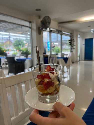 Fi Greek Restaurant & Deli