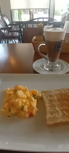 Comentarii opinii despre Chuz Cafe'