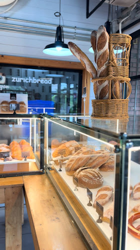 Zurich Bread Café - อำเภอกะทู้