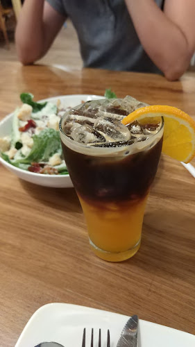 โซลมายด์ อุดรธานี - การบริการอาหารและที่พัก