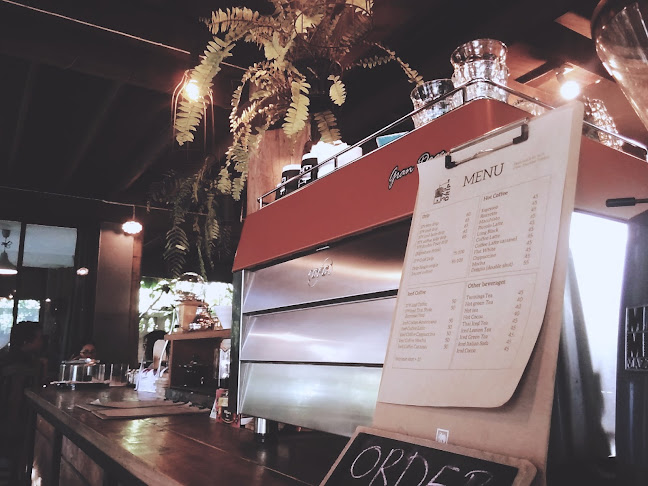 Opinii despre 379 Drip กาแฟเรียบง่ายใต้ถุนบ้านเลขที่ 379 în อำเภอเมืองสุโขทัย - การบริการอาหารและที่พัก