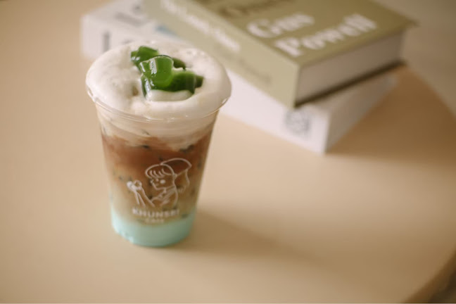 Opinii despre Khunsri cafe în อำเภอปากเกร็ด - การบริการอาหารและที่พัก