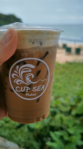 Kata street food - การบริการอาหารและที่พัก