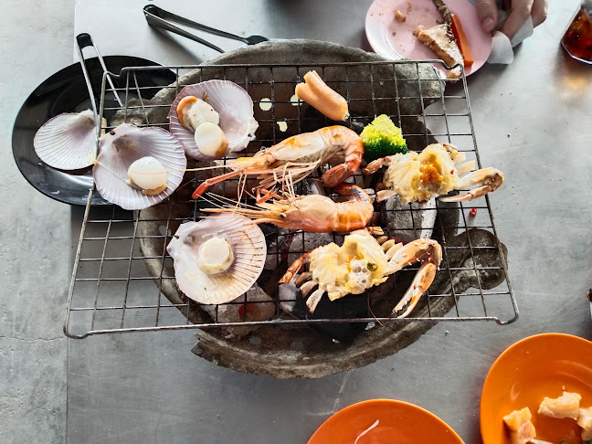 Seafood Buffet - การบริการอาหารและที่พัก