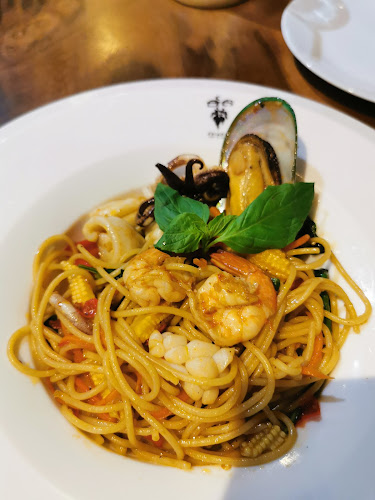 229 ถนน ศรีภูวนารถ ตำบล คอหงส์ อำเภอหาดใหญ่ สงขลา 90110