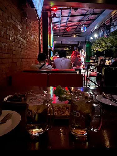 Opinii despre ร้านรถเมล์คอนหวัน în อำเภอเมืองนครสวรรค์ - การบริการอาหารและที่พัก