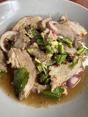 กองทัพส้มตำ ร้านอาหาร