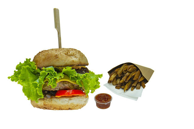 Opinii despre Blow Amur Burger Club în อำเภอบางละมุง - การบริการอาหารและที่พัก