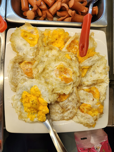 บ้านคุณปู่ (สาขากอไกด์ แสยะยิ้ม) - เมือง