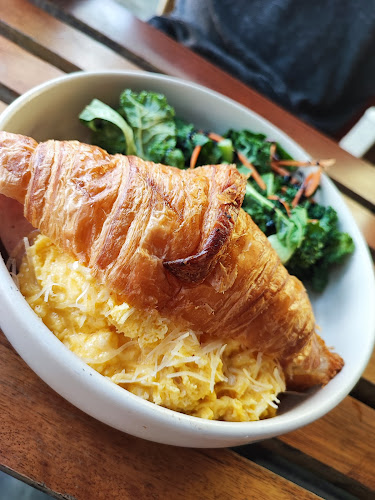 KIRI burger & bowl , kata beach