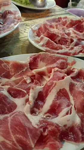 Opinii despre เนื้อนุ่มชาบู&หมูกระทะ în อำเภอบางละมุง - การบริการอาหารและที่พัก
