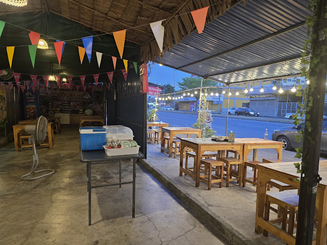 Opinii despre ขวัญใจข้าวมันไก่สิงคโปร์ în อำเภอบางบัวทอง - การบริการอาหารและที่พัก