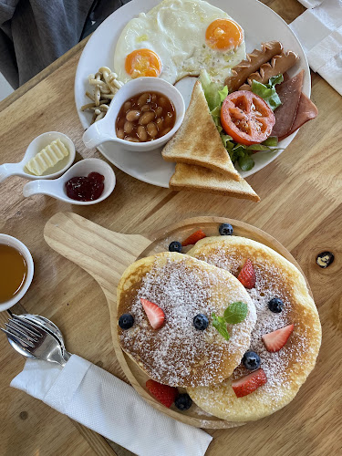 Friends House Coffee At Chalong Phuket - อำเภอเมืองภูเก็ต