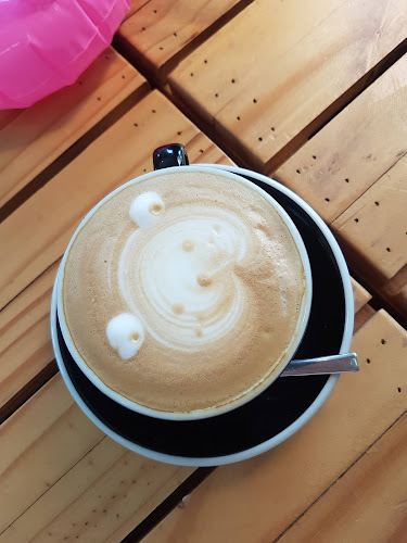 Limelight Avenue ตำบลตลาดใหญ่ เมือง ภูเก็ต 83000