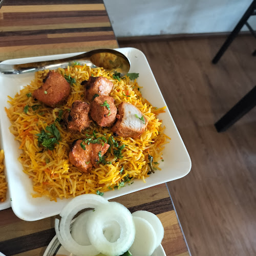 Comentarii opinii despre La Fiesta Indian Pakistan Thai Cafe n’Restaurant Hatyai (Halal)
