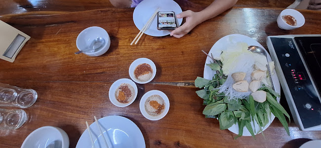 ร้านอาหารบ้านกาแซว - อำเภอเมืองอุบลราชธานี