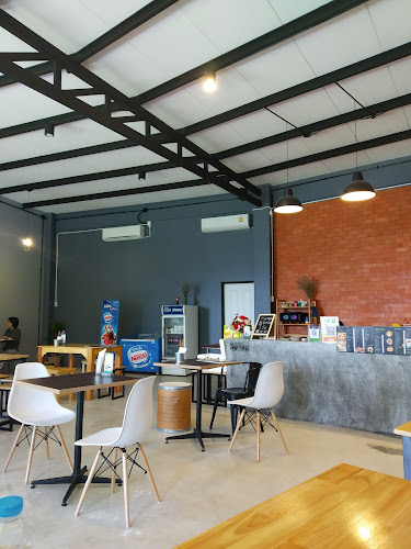 ร้านอิ่มเอม