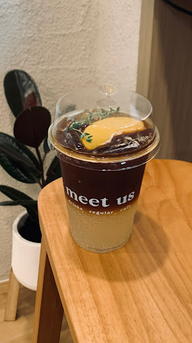 Opinii despre Meet Us Cafe în อำเภอเมืองนครราชสีมา - การบริการอาหารและที่พัก