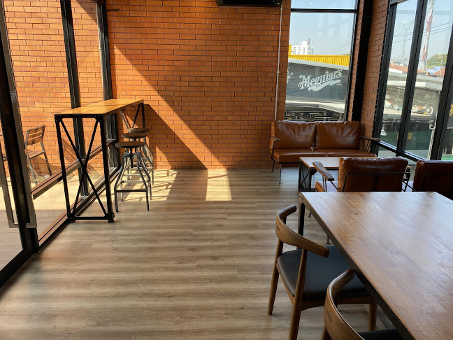 Café Amazon สาขา ปตท.ชุมชนสำโรงจันทร์