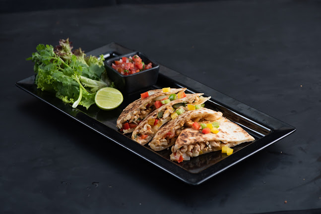 Vitaphorn Authentic Thai Restaurant​ & Steak House