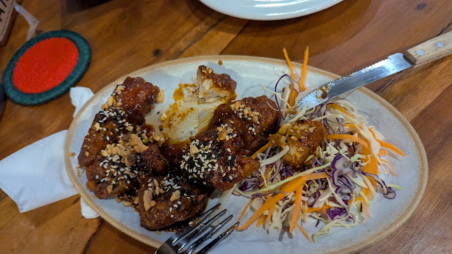 122 ถนน ราษฎร์อุทิศ ตำบลป่าตอง อำเภอกะทู้ ภูเก็ต 83150