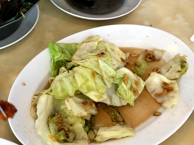 มุมอร่อย สาขานาเกลือ - การบริการอาหารและที่พัก