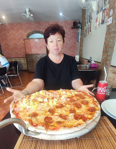 Opinii despre Pizzeria Agli Amici în อำเภอเมืองภูเก็ต - การบริการอาหารและที่พัก