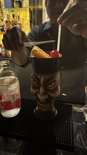 352, 89 soi 5 Pratumnak, เมืองพัทยา อำเภอบางละมุง ชลบุรี 20150