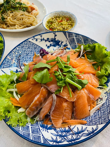 Comentarii opinii despre เพลิน Cafe&Restaurant KPP