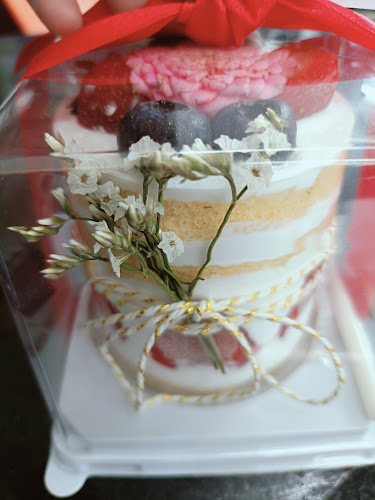 3rd baké - การบริการอาหารและที่พัก