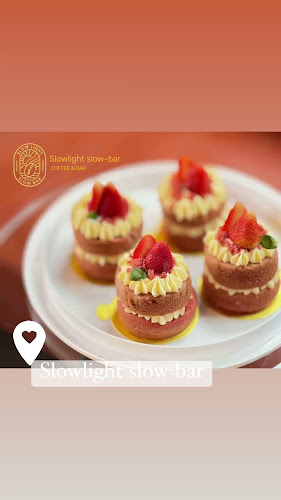 Opinii despre Slowlight slow-bar คาเฟ่แอนด์บาร์ în อำเภอเมืองพะเยา - การบริการอาหารและที่พัก