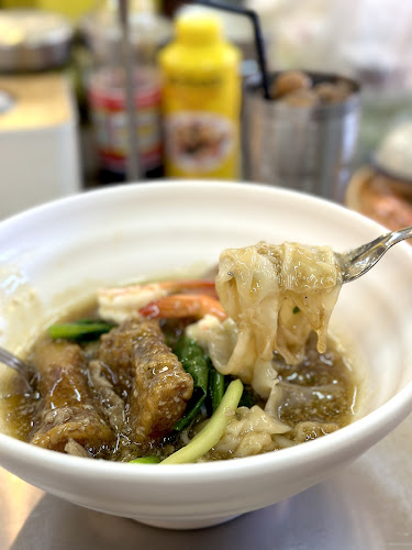 Opinii despre คุณจี๊ดยอดผัก în อำเภอเมืองภูเก็ต - การบริการอาหารและที่พัก