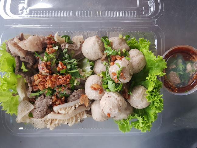 ร้านอาหารลุยทุ่ง (LuyThung Restaurant) - อำเภอบางพลี