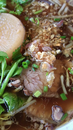 Opinii despre ก๋วยเตี๋ยวไก่-เนื้อตุ๋น în อำเภอเมืองภูเก็ต - การบริการอาหารและที่พัก