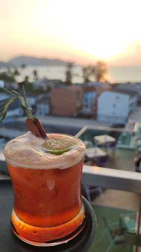 คี สกายเล้าท์ ลูฟท๊อป