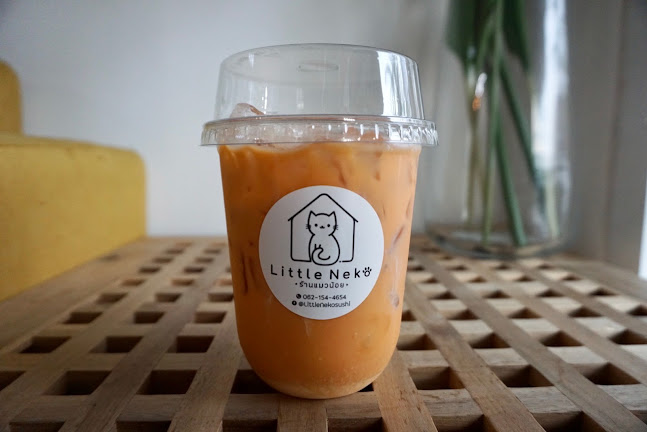 Opinii despre Little Neko Café în อำเภอศรีราชา - การบริการอาหารและที่พัก