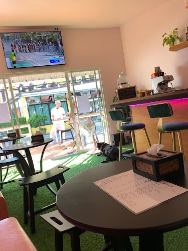 Comentarii opinii despre Very nice cafe