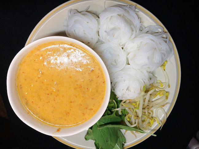 Comentarii opinii despre Granny Jai Khanom Jeen - ย่าใจขนมจีน