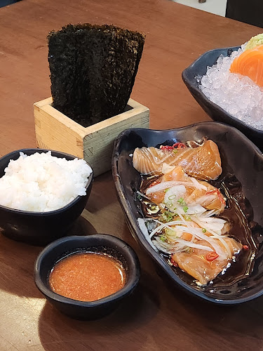 Comentarii opinii despre What the Fish (Izakaya & Bar)