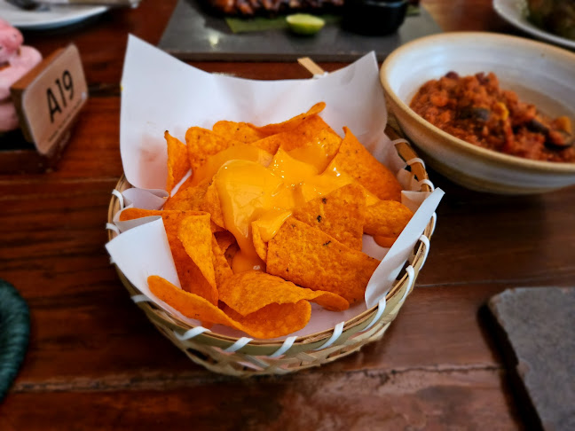 Opinii despre Naughty Nuri's Phuket în อำเภอกะทู้ - การบริการอาหารและที่พัก