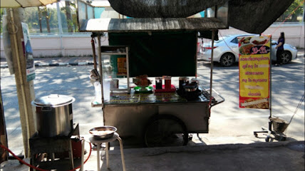 ร้านอาหารป้าชมภู