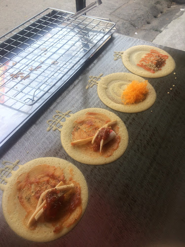 ร้านป้าผากาแฟโมเดิร์น - อำเภอศรีราชา