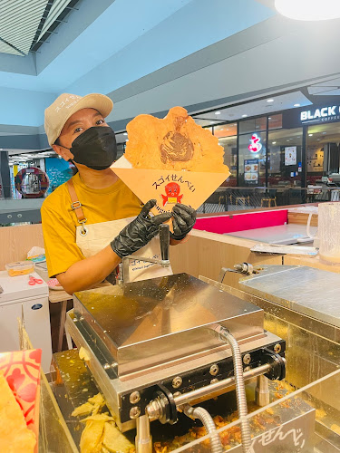 ร้านสุโก้ยเซมเบ้ Sugoi senbei เซ็นทรัลหาดใหญ่ ชั้น5 - การบริการอาหารและที่พัก
