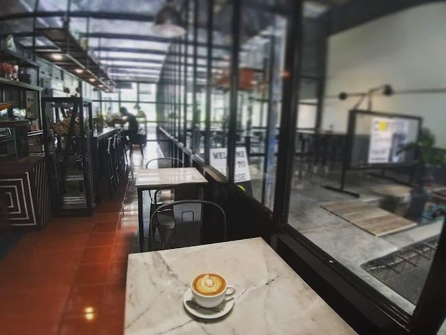 Opinii despre SAFE HOUSE CAFE în อำเภอหาดใหญ่ - การบริการอาหารและที่พัก